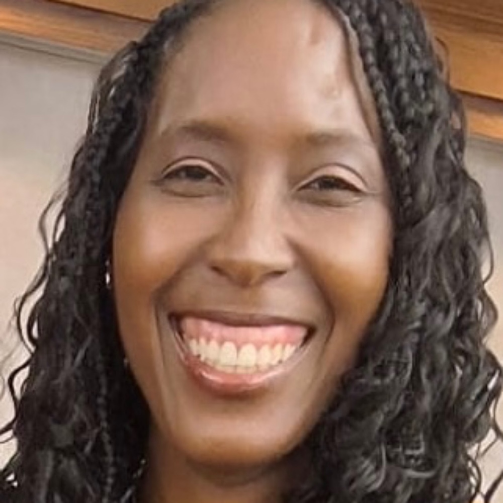 Meet your Posher, Latesha